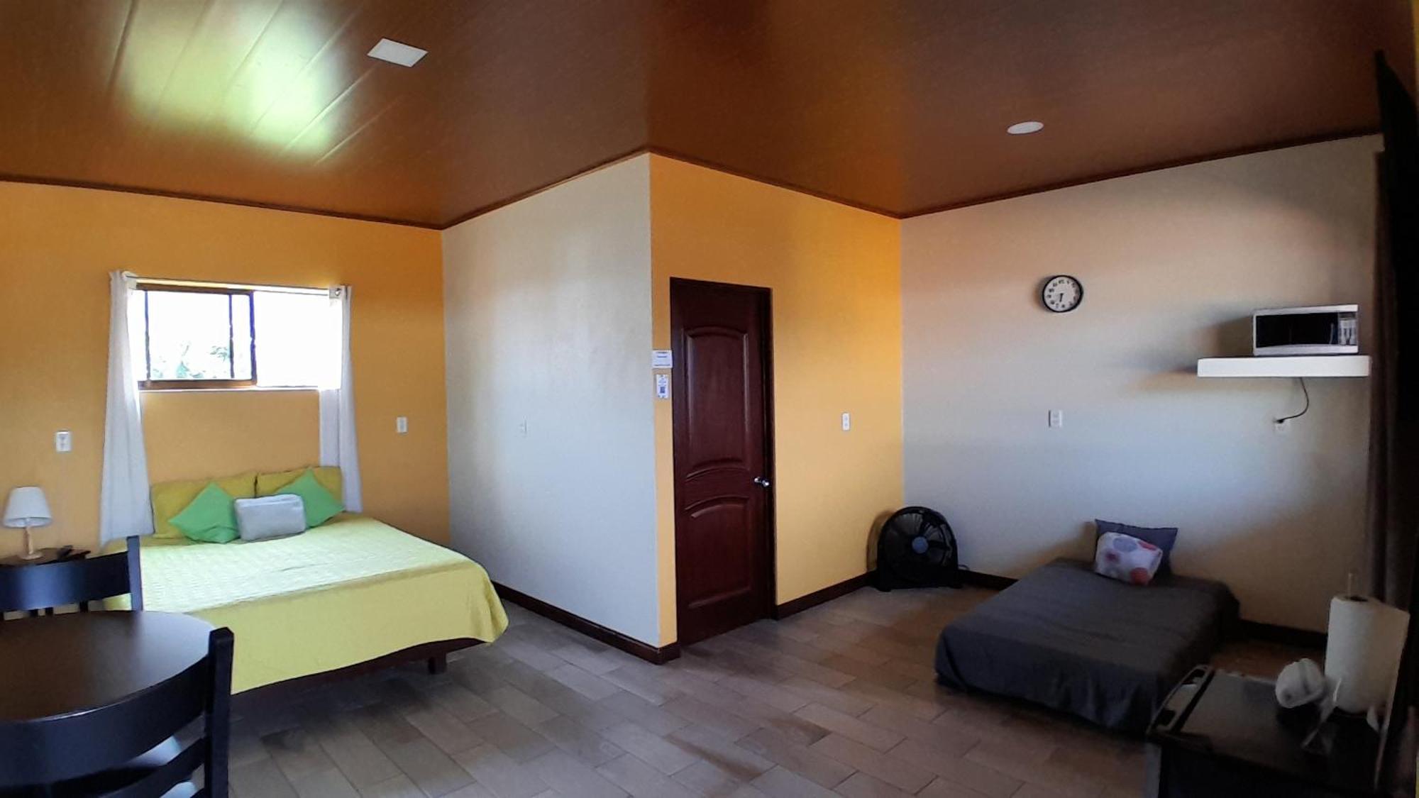 Villas Orosi Valley Lodge Exterior photo